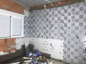 Servicios construcción y reforma: electricidad y fontanería